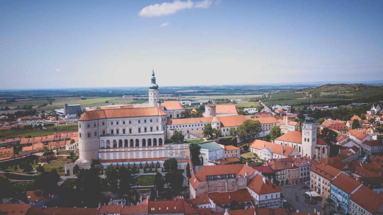 Apartman Rezidence Mikulov Eksteriør billede